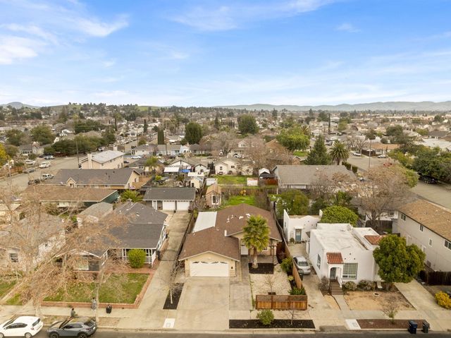 436 N N St, Livermore, CA 94551