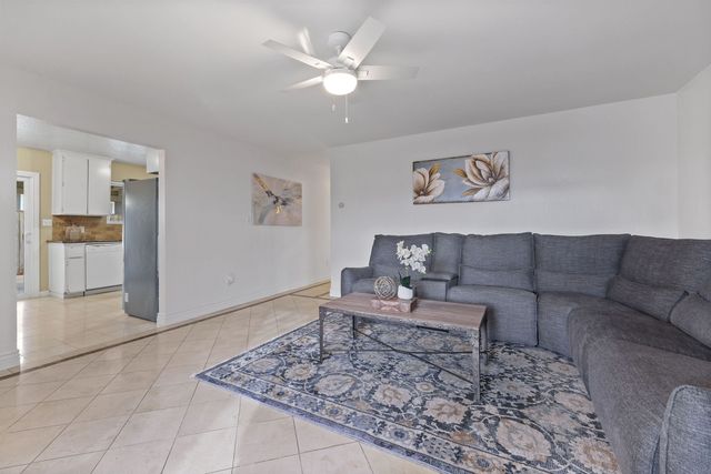 436 N N St, Livermore, CA 94551