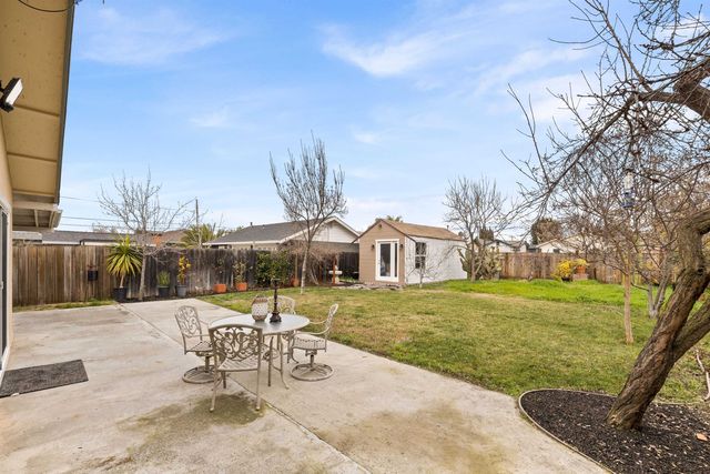 436 N N St, Livermore, CA 94551