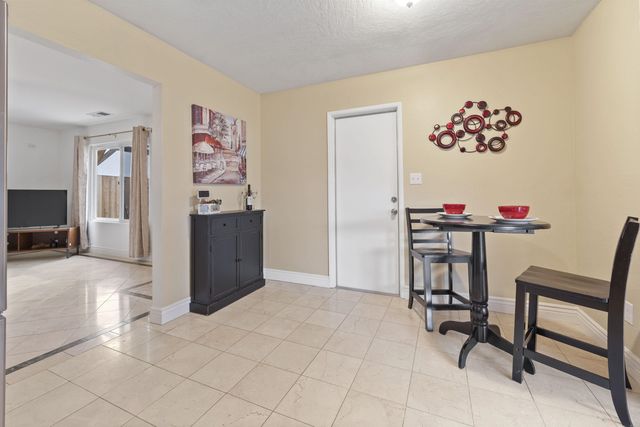 436 N N St, Livermore, CA 94551