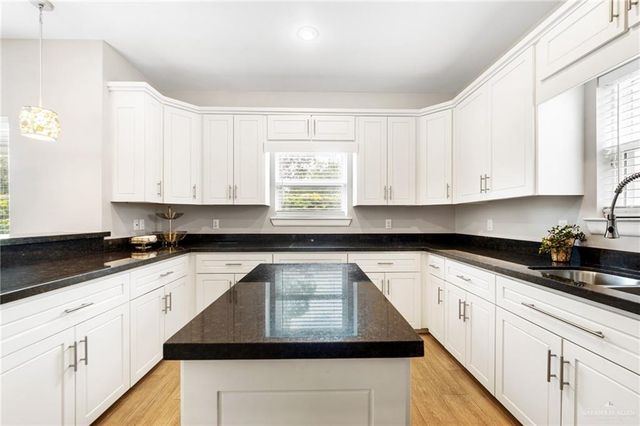 1304 Providence Avenue, Mcallen, TX 78504