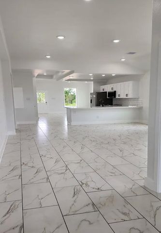 194 Road 5506, Cleveland, TX 77327