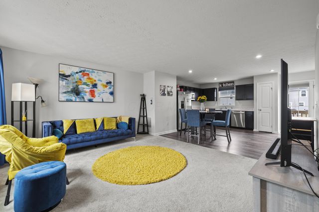 5289 Earhart Drive, Groveport, OH 43125