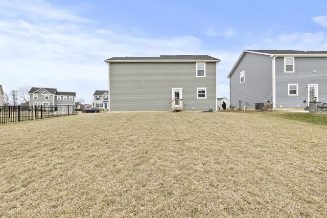 5289 Earhart Drive, Groveport, OH 43125