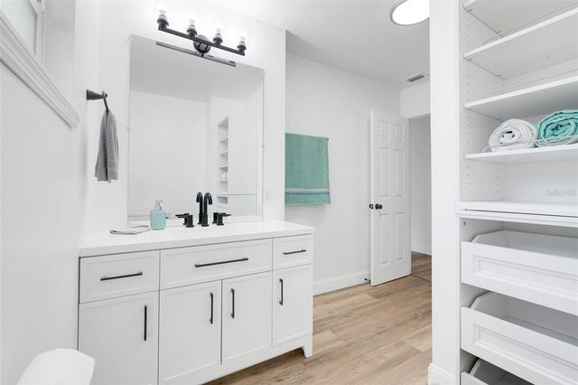 828 SAINT ANNE SHRINE ROAD, Lake Wales, FL 33898