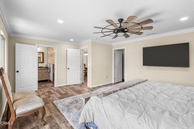 817 N Calle La Sombra, Camarillo, CA 93010