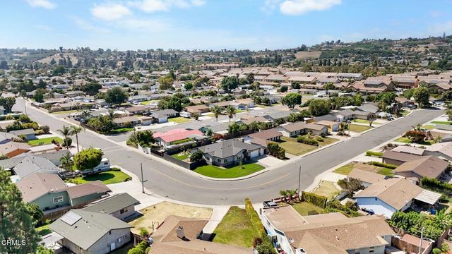 817 N Calle La Sombra, Camarillo, CA 93010