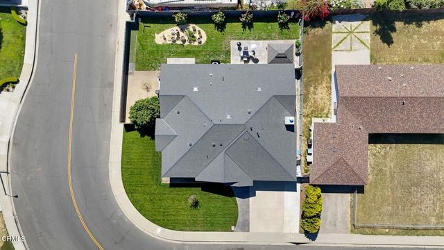 817 N Calle La Sombra, Camarillo, CA 93010