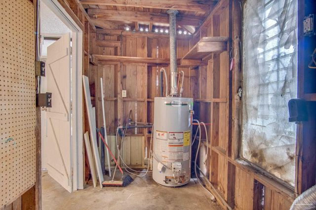 1004 Kearny Dr, Pensacola, FL 32505