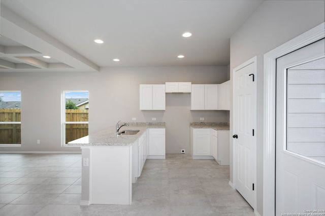 8619 Valentina Way Unit 101, San Antonio, TX 78245