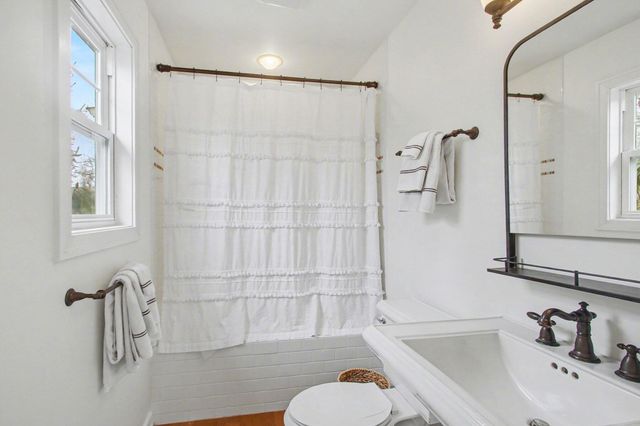 3048 Park Drive, Douglas, MI 49406