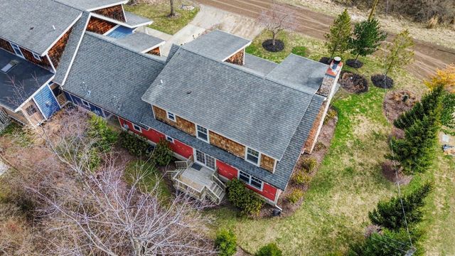 3048 Park Drive, Douglas, MI 49406