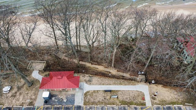 3048 Park Drive, Douglas, MI 49406