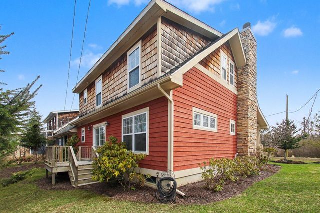 3048 Park Drive, Douglas, MI 49406