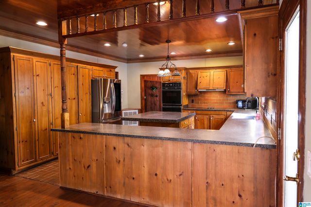 793 SHELTON SHORES DRIVE, Talladega, AL 35160