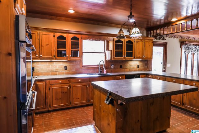 793 SHELTON SHORES DRIVE, Talladega, AL 35160