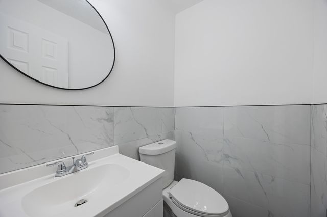 3827 Vineyard Drive, Dallas, TX 75212