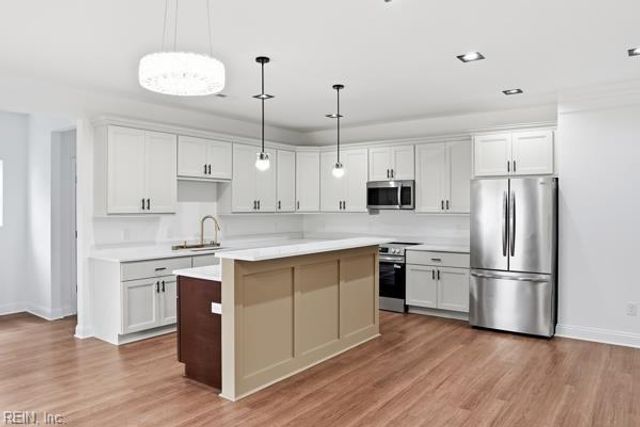1132 26th ST, Newport News, VA 23607
