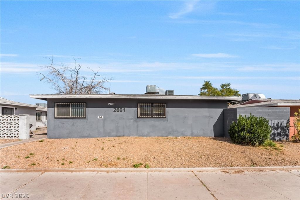 2601 Cedar Avenue, Las Vegas, NV 89101 — exterior