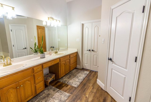 1164 Oak Bend Drive, Post Oak Bend, TX 75142