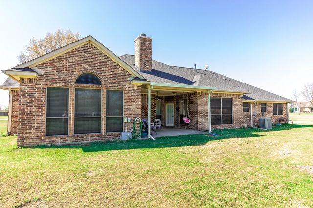1164 Oak Bend Drive, Post Oak Bend, TX 75142