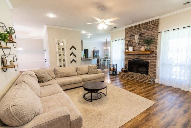 1164 Oak Bend Drive, Post Oak Bend, TX 75142