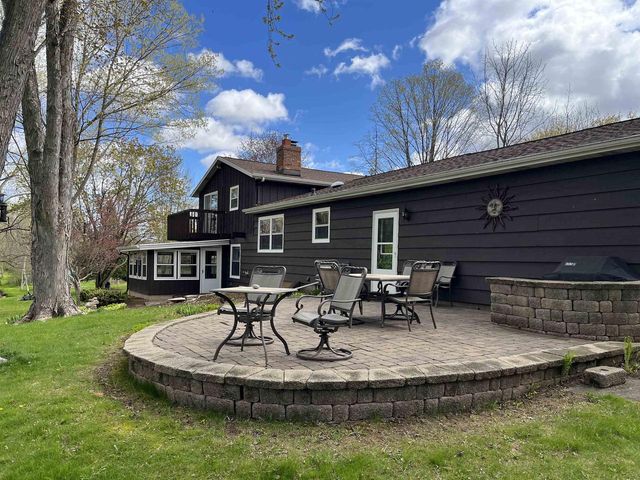 N1251 RIVER DRIVE, Greenville, WI 54942