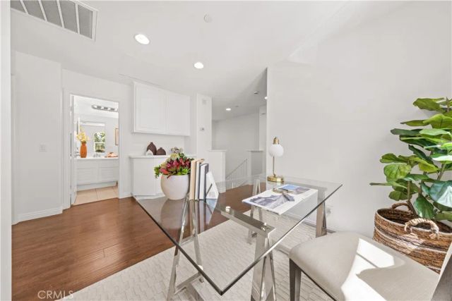 40 Trailing Vine, Irvine, CA 92602