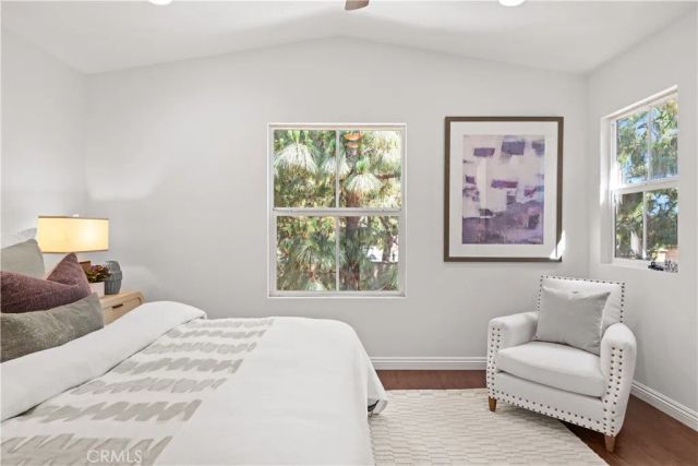 40 Trailing Vine, Irvine, CA 92602