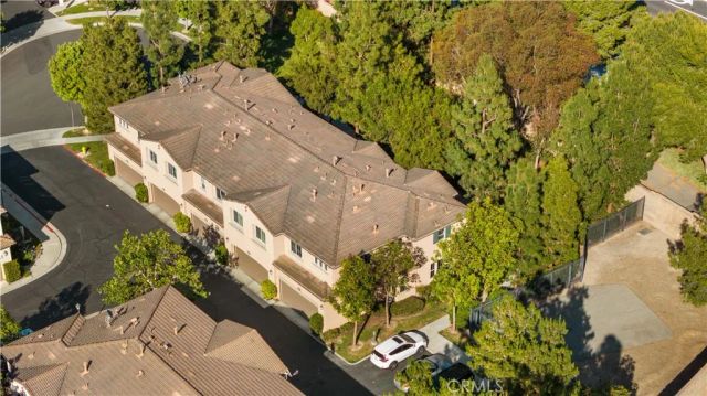 40 Trailing Vine, Irvine, CA 92602