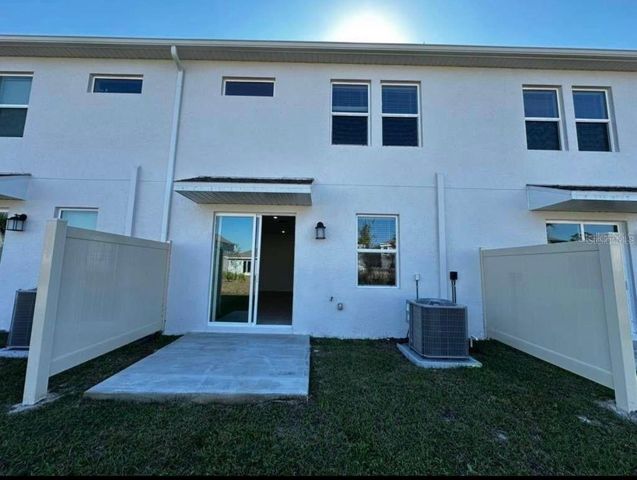 2739 SKYLINE LOOP, Kissimmee, FL 34758