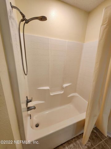 1589 GUARDIAN Court, Jacksonville, FL 32221