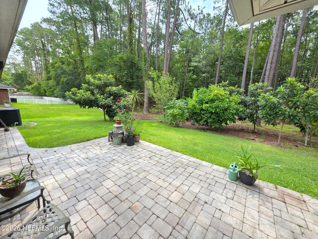 1589 GUARDIAN Court, Jacksonville, FL 32221