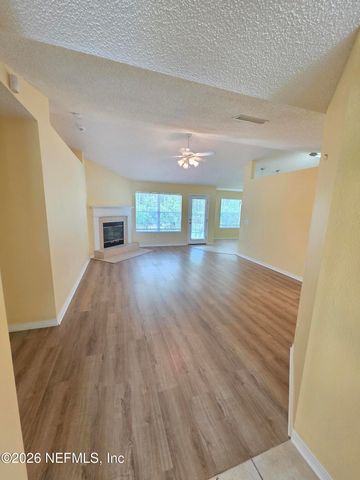 1589 GUARDIAN Court, Jacksonville, FL 32221