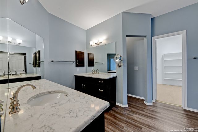 20811 Encino Pebble, San Antonio, TX 78259