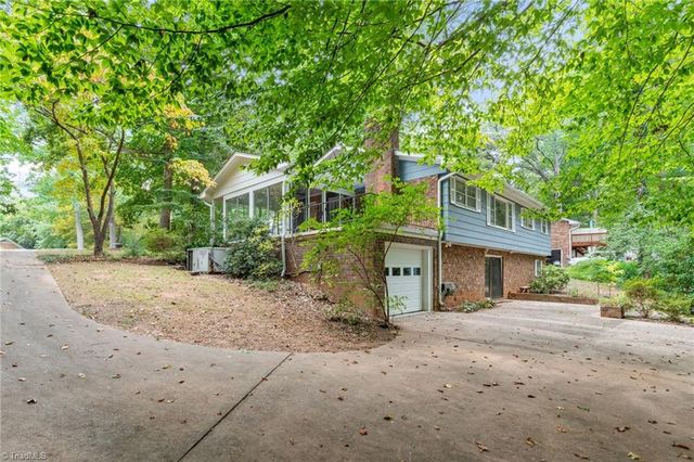5306 Guida Drive, Greensboro, NC 27410