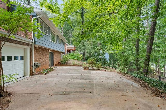 5306 Guida Drive, Greensboro, NC 27410