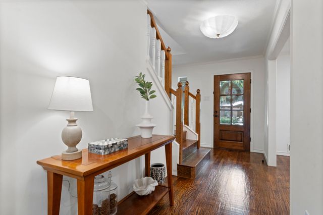 10915 Ridgemeadow Drive, Dallas, TX 75218