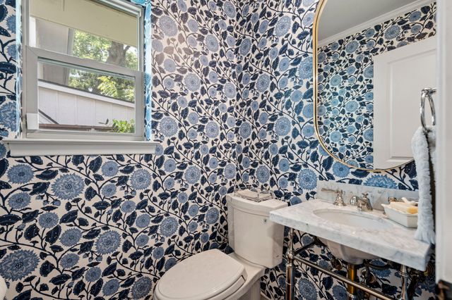 10915 Ridgemeadow Drive, Dallas, TX 75218