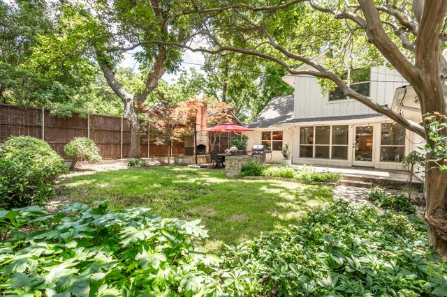 10915 Ridgemeadow Drive, Dallas, TX 75218