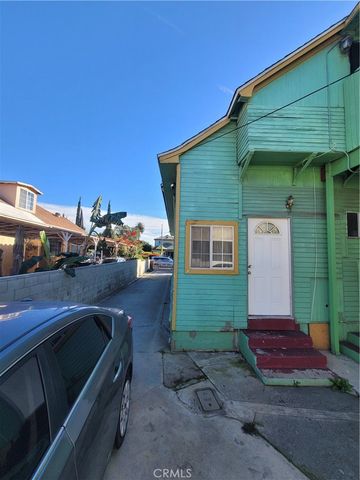 1757 S New England, Los Angeles, CA 90006