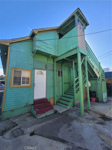 1757 S New England, Los Angeles, CA 90006
