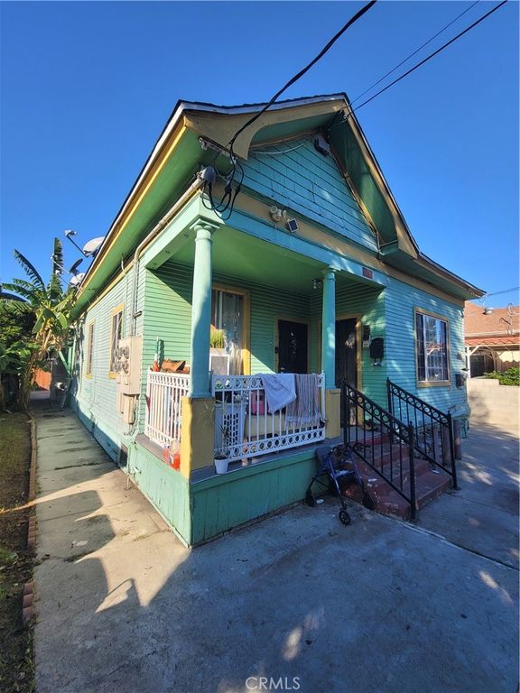 1757 S New England, Los Angeles, CA 90006