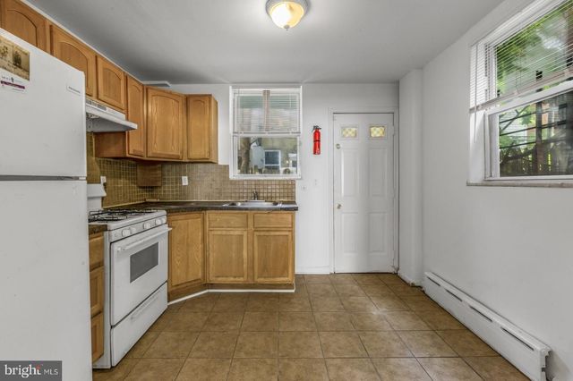 1503 S DOVER ST, Philadelphia, PA 19146
