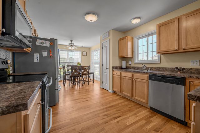 2016 Collins Lane, Lawrenceburg, KY 40342