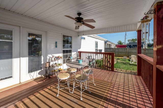 2016 Collins Lane, Lawrenceburg, KY 40342
