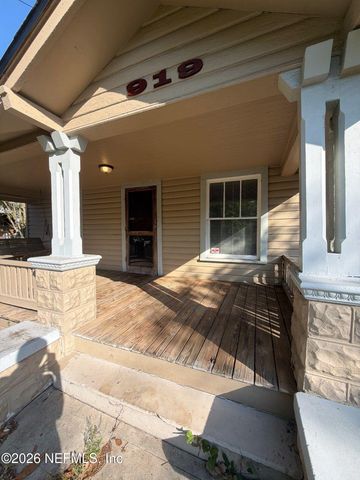 919 MAYNARD Street, Jacksonville, FL 32208
