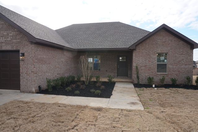 1065 Mark Cir, Jonesboro, AR 72404