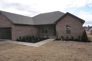 1065 Mark Cir, Jonesboro, AR 72404