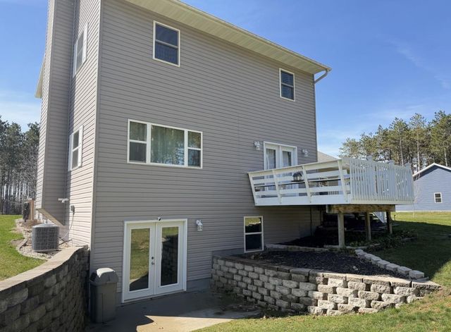 E10282 Greimel Road, Baraboo, WI 53913